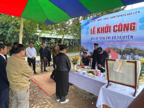 LỄ KHỞI CÔNG XÂY DỰNG BIA DI TÍCH CHI BỘ TẠ UYÊN